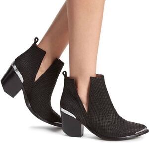 JEFFREY CAMPBELL Cromwell Black Suede Snake Boots Black Women’s Size 6.5